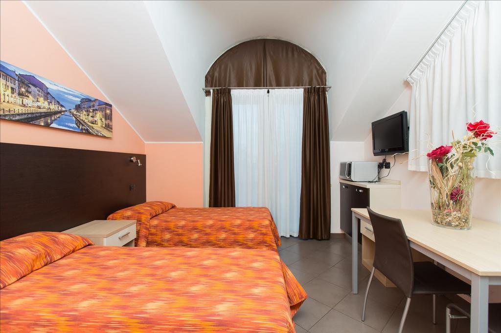 Residenza Villa Regina Monza Exterior foto